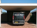 Carport Veranda, Veranda Plaza, Glazen schuifwanden, terrasoverkapping, overkapping, buitenkamer, tuinkamer, houtkachel, lichtstraat, daklicht, balustrade, terrasverwarming, tuin, terras, houten vloer.