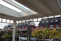 Exclusieve Veranda Terrasoverkapping met Raster en Daklicht van Veranda Plaza in Oegstgeest