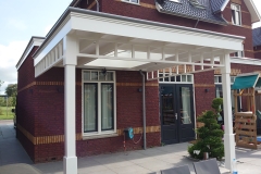 Exclusieve Veranda Terrasoverkapping met Raster en Daklicht van Veranda Plaza in Oegstgeest