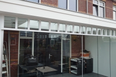 Exclusieve Veranda Tuikamer met Glazenschuifwanden van Veranda Plaza in Oegstgeest