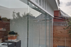 Exclusieve Veranda Tuikamer met Glazenschuifwanden van Veranda Plaza in Oegstgeest