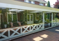 Veranda, Veranda Plaza, terrasoverkapping, overkapping, buitenkamer, tuinkamer, houtkachel, lichtstraat, Glazen schuifwanden, daklicht, balustrade, terrasverwarming, tuin, terras carport, terras, vlonder