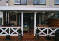 Veranda, Veranda Plaza, terrasoverkapping, overkapping, buitenkamer, tuinkamer, houtkachel, lichtstraat, Glazen schuifwanden, daklicht, balustrade, terrasverwarming, tuin, terras carport, terras, vlonder