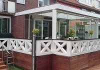 Exclusieve Veranda Tuinkamer met Glazenschuifwanden en Lichtstraat van Veranda Plaza in Amstelveen